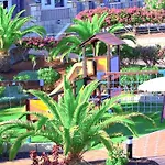 Luxury In La Caleta!