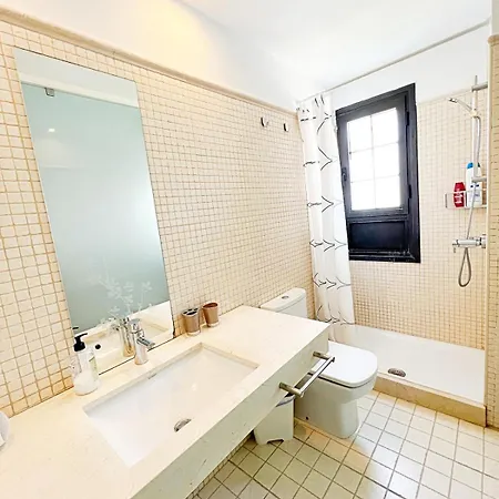 Luxury In La Caleta! Holiday home