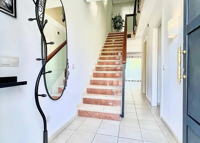 Будинок відпочинку Luxury In La Caleta!