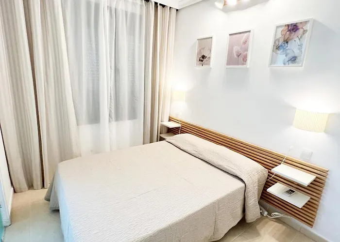 Luxury In La Caleta! Адехе