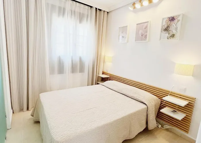 Luxury In La Caleta! Будинок відпочинку *