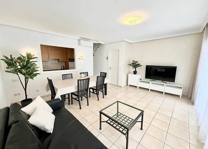 Luxury In La Caleta! Будинок відпочинку Адехе